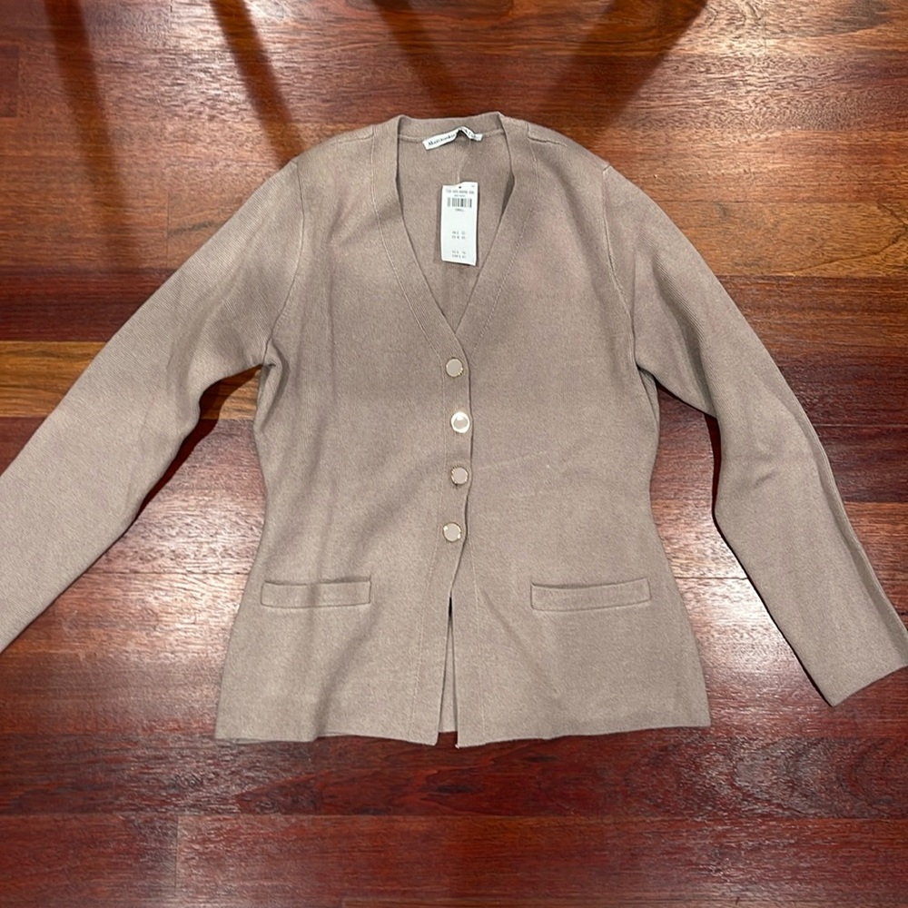 NWT Abercrombie long length cardigan